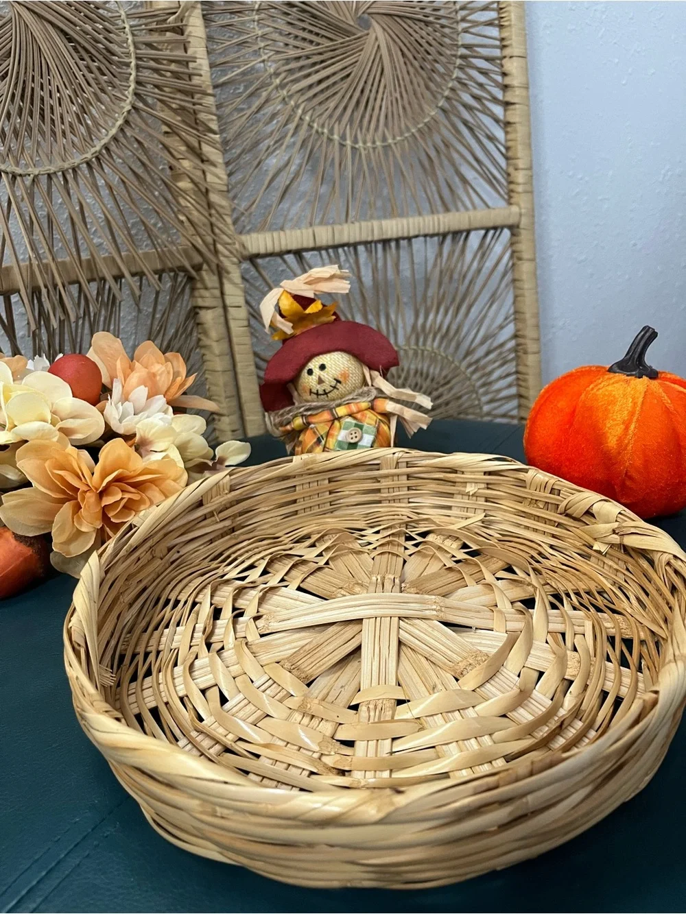 Vintage Handwoven Natural Wicker Serving Basket - Natural